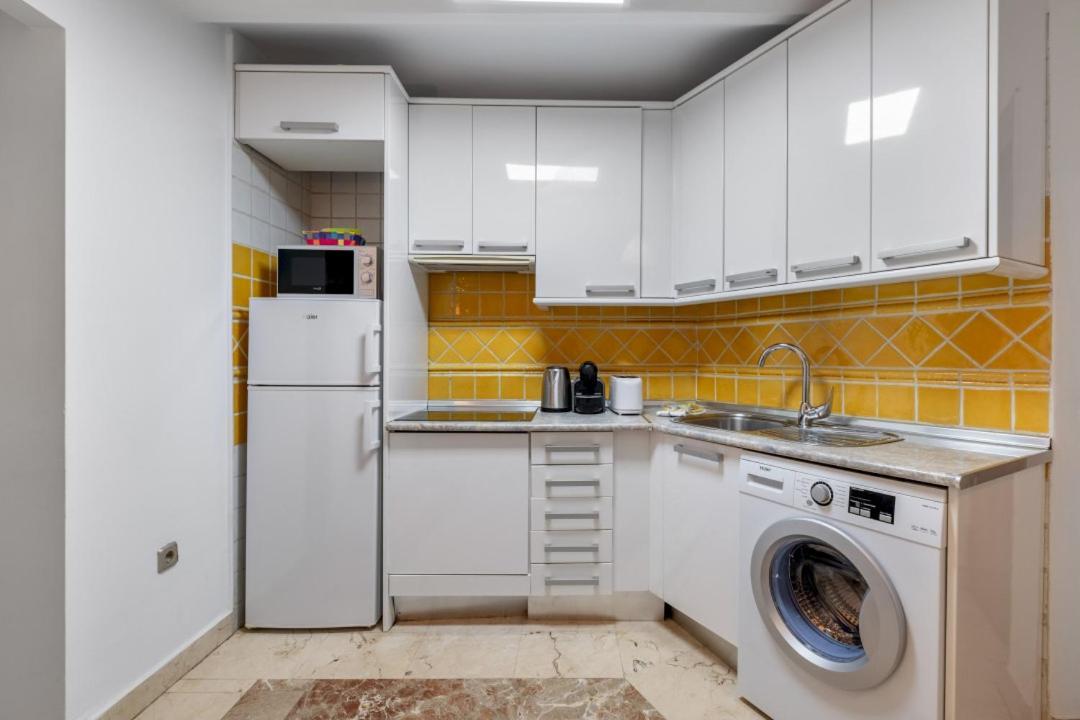 2 Bedroom 1 Bathroom Furnished - Sol - Cozy Vintage - Mintystay 马德里 外观 照片